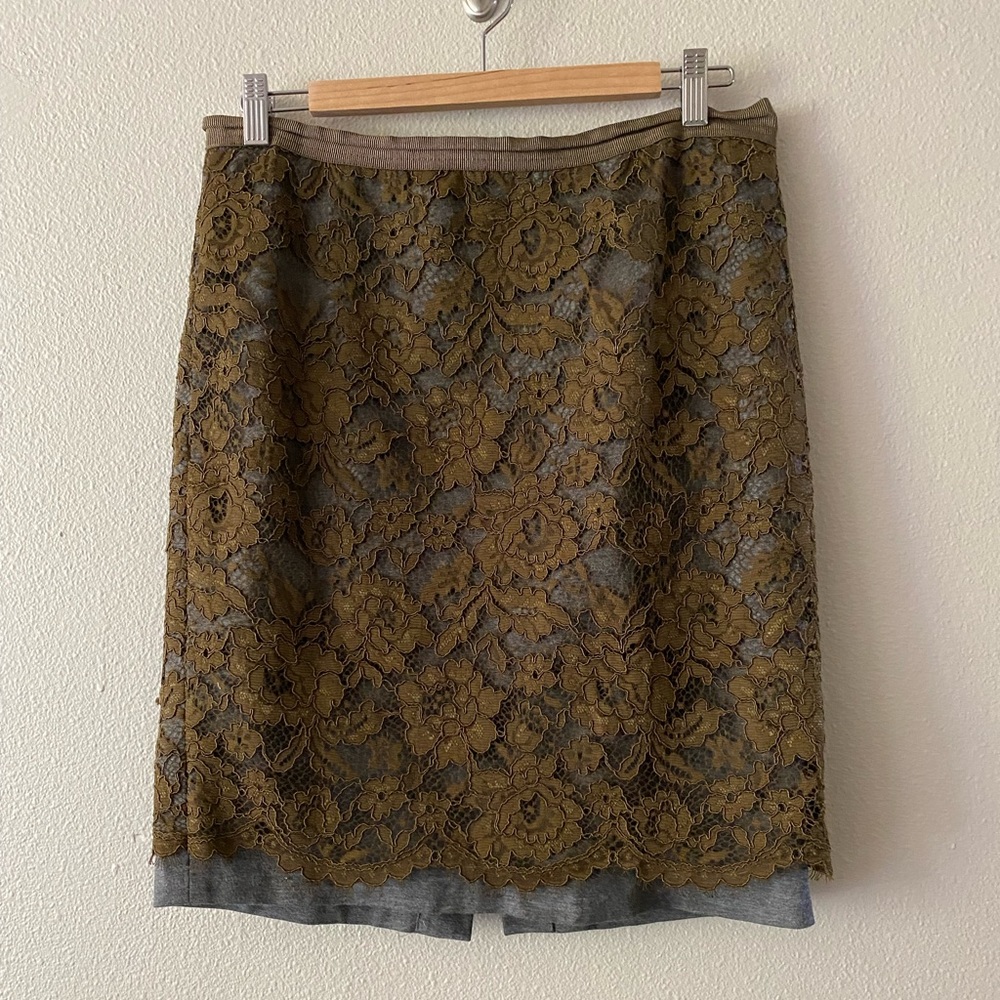 LOFT lace pencil skirt